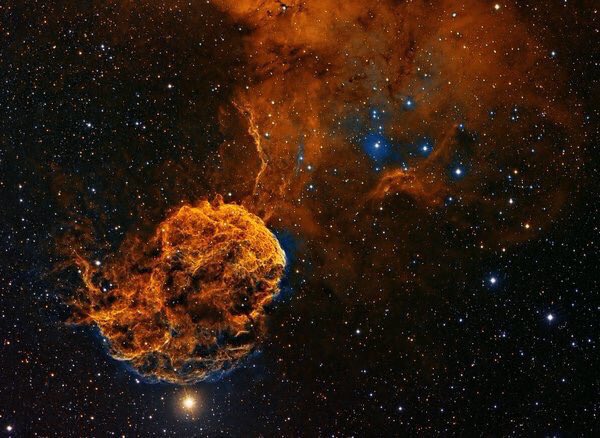 AstronomyLovers tweet media