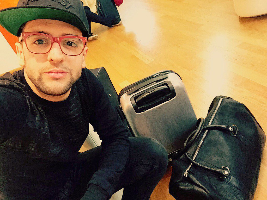 Piero Barone Il Volo on Twitter "To Abu Dhabi F1 https//t.co/0N6VE2QXny"