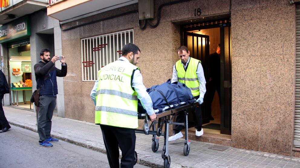 LaVanguardia's tweet photo. El asesino de Premià es el hijo de los mejores amigos del matrimonio de ancianos https://t.co/FBP3IRRGmO https://t.co/1WeV2O9hVx
