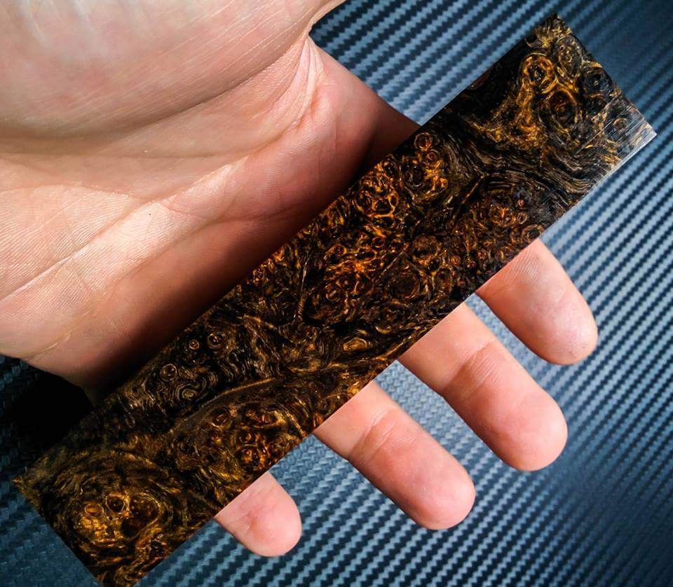 ContinentalMods's tweet photo. We finally received wood for Unity DNA40 Here are some photos just to tease you more #continentalmods #vape #vaping https://t.co/6HIe7ROvNt
