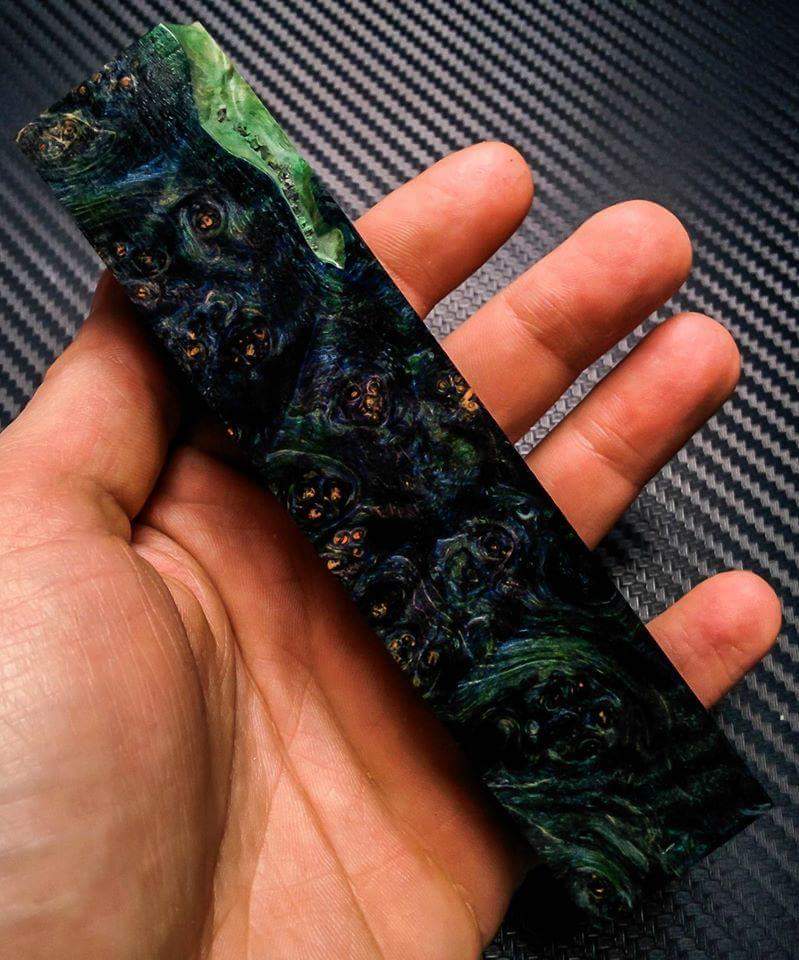 ContinentalMods's tweet photo. We finally received wood for Unity DNA40 Here are some photos just to tease you more #continentalmods #vape #vaping https://t.co/6HIe7ROvNt