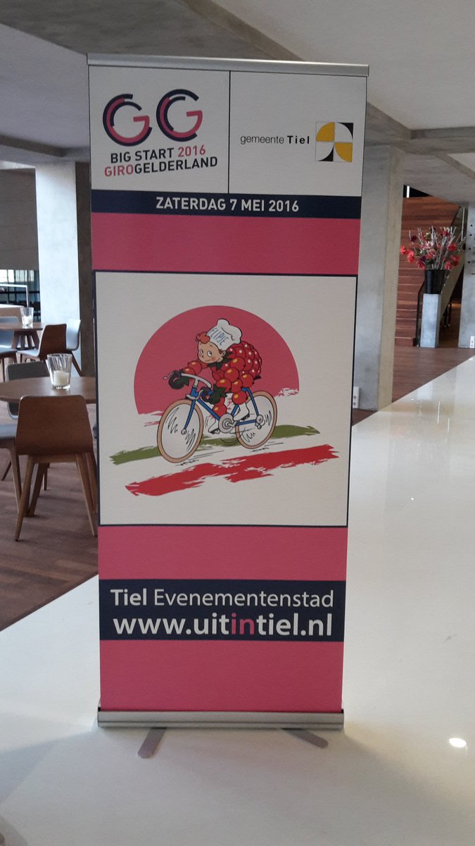 Kon het niet laten om tijdens Stads en Regiobezoek <a href="/tiel2711/">Tiel2711</a> reclame te maken voor doorkomst <a href="/Girogelderland/">Giro Gelderland</a> 7/5/16