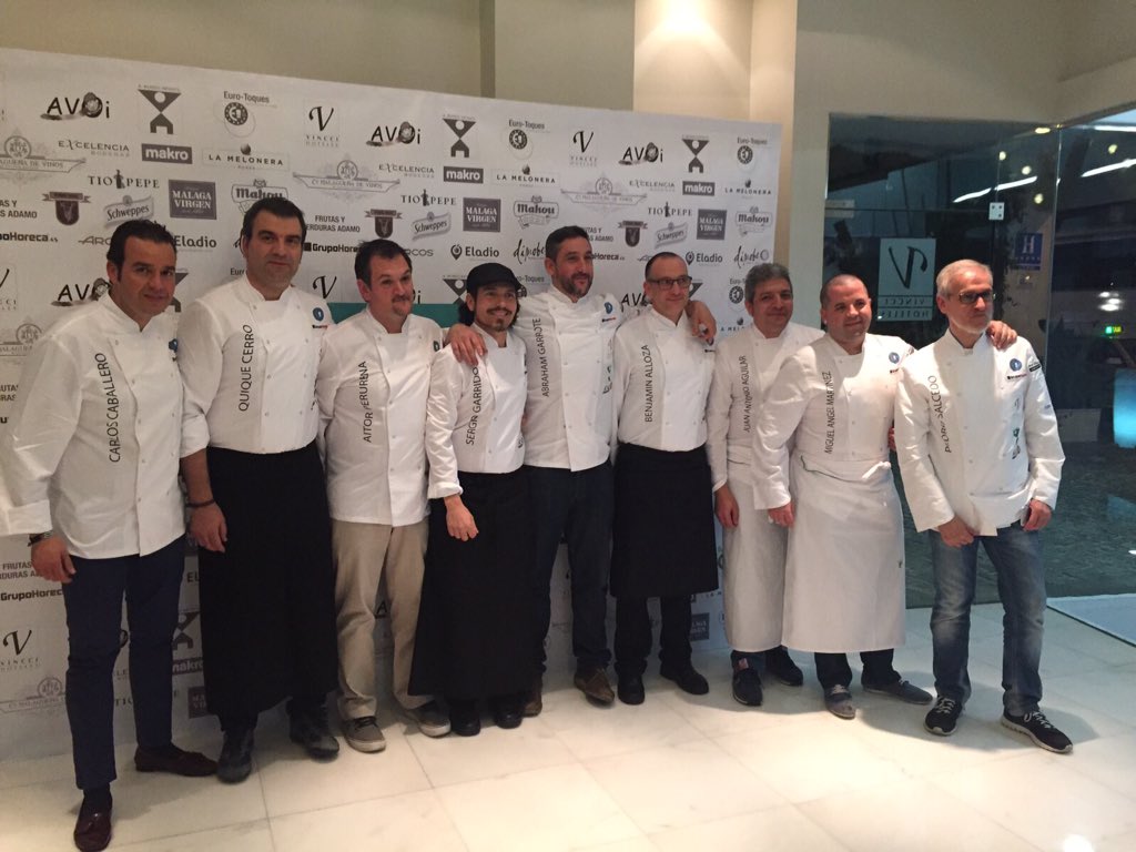 Vincci_Hoteles's tweet photo. Esta noche los mejores #chefs cocinan por la mejor causa: los niños #PatioxInfancia @asoc_avoi @amundoinfantil https://t.co/l3xsS0xU9o