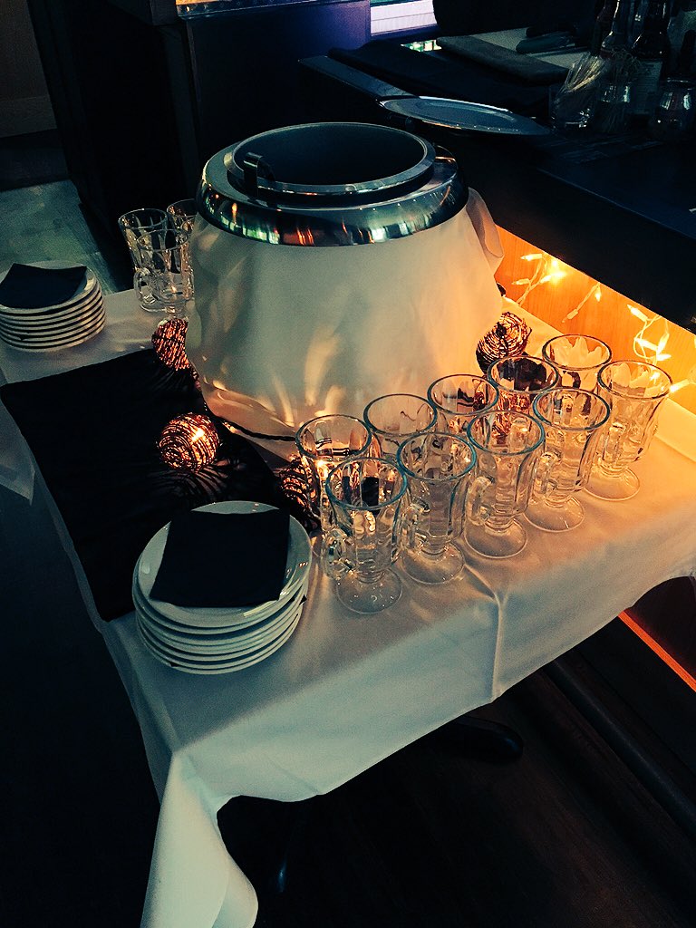 prelogs's tweet photo. Gluehwein is ready for you!!! Come and have a taste. https://t.co/umKr2k25Vg