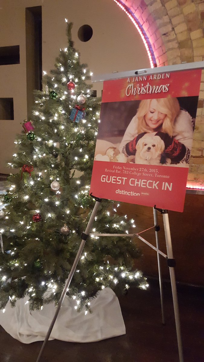 workwithrise's tweet photo. Look what I found under our Christmas tree? Celebrating a @jannarden Christmas with Jann! https://t.co/H1Wlozsuo1