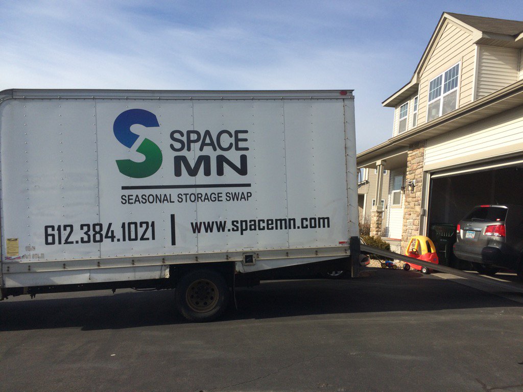 gilldagoalie's tweet photo. You're the best @thespaceMN, we couldn't have done the move without you!https://t.co/ZNHuNpe9X1 https://t.co/zDgOIgibFT