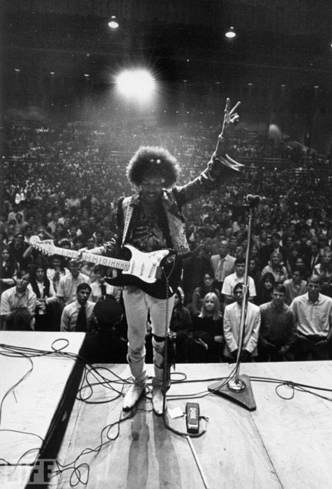 Happy birthday to the legend that changed the electric guitar forever. Jimi Hendrix  