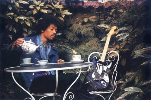 Happy birthday to Jimi Hendrix 
