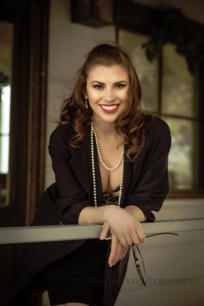 lmcclungphoto's tweet photo. Great shoot with the lovely @AngWilliams93 https://t.co/nmitLg5W12