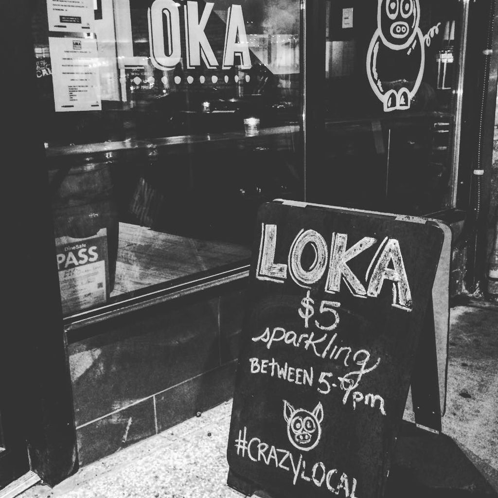 Chef_Rouge's tweet photo. $5 glasses of sparkling till 7, kitchen rocking till midnight!
Swing by and see us at 620 queen west.
#Loka #CrazyL… https://t.co/PGjAFpQ9sO