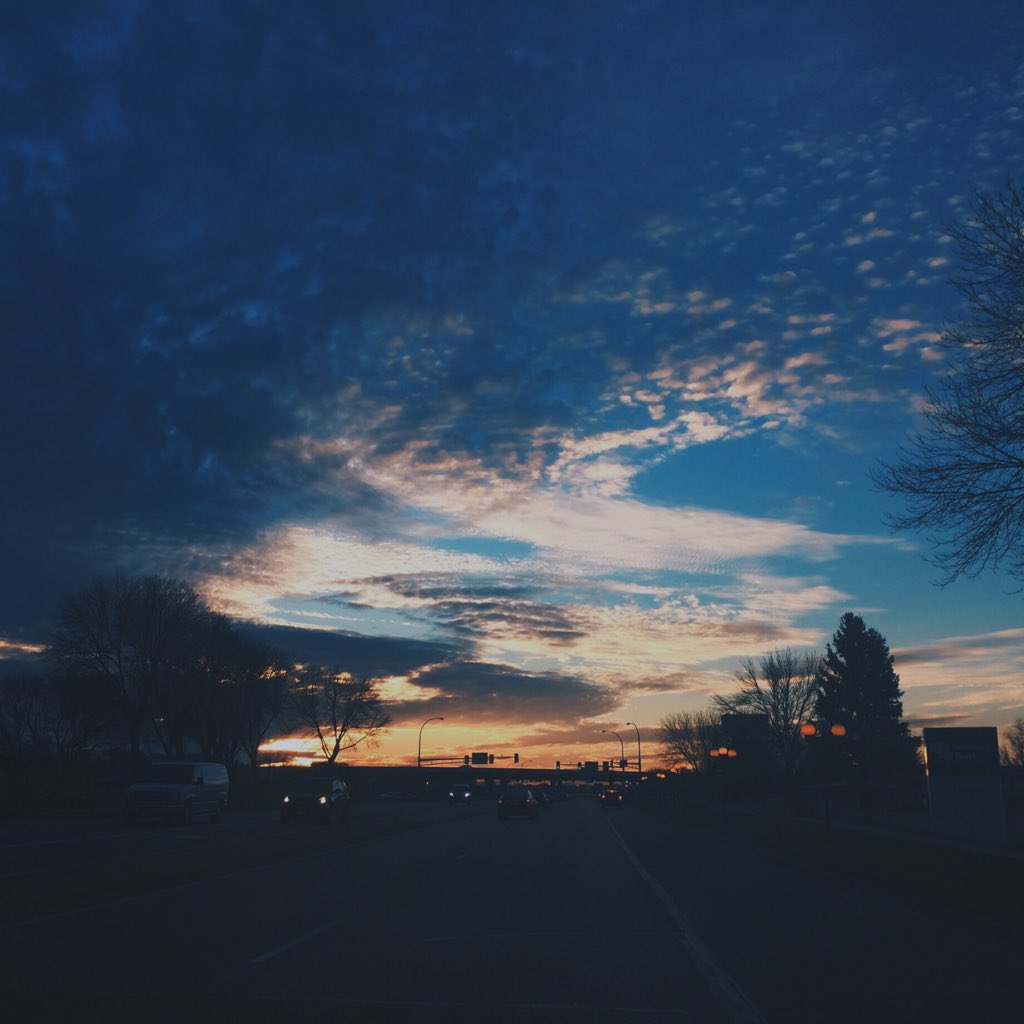 konichiwanker's tweet image. I TOOK THESE LAST WEEK WTF THE EARTH IS SO BEAUTIFUL IM SO HAPPY