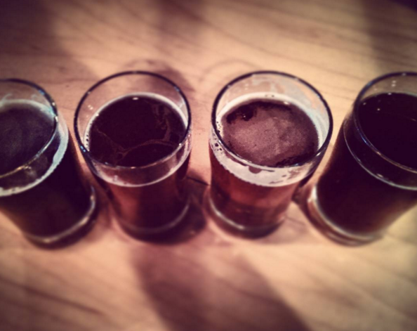 statesidecraft's tweet photo. Come for beer, a bite, and dancing tonight! #Beer #DJGoodspin https://t.co/yleYzgky4K