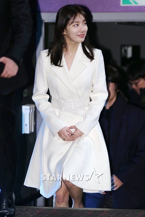 오늘자 수지 | 인스티즈