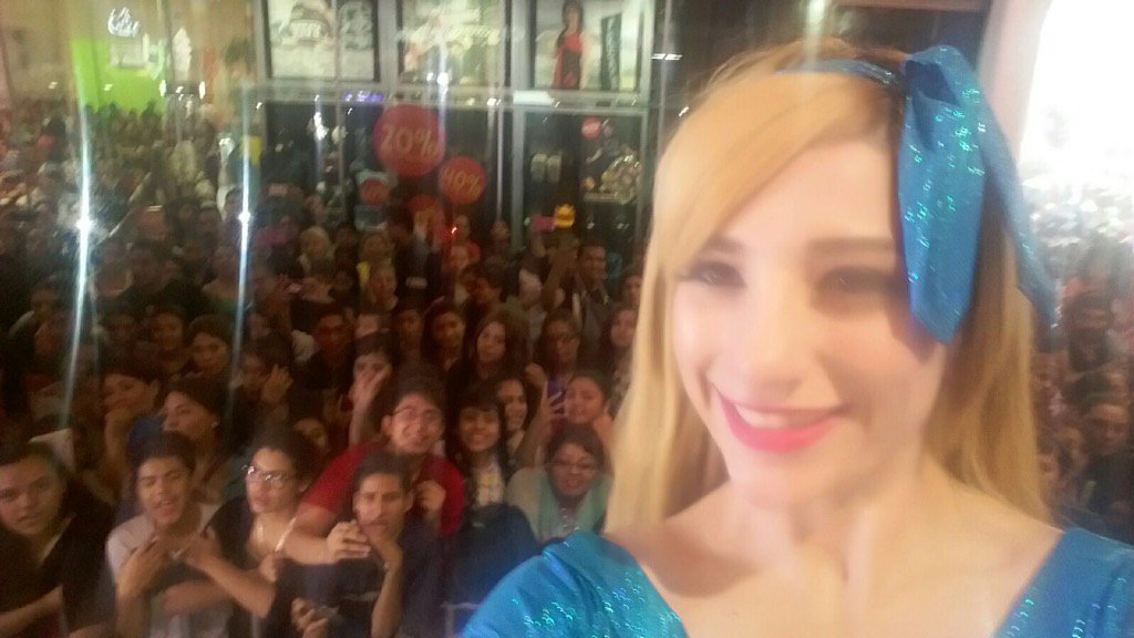 20sugey02's tweet photo. Por que sin ti este 🌎 no seria el mismo @JazminconJ #TeQueremosJazmin #InvasionconJ https://t.co/nuhQYT0oGE