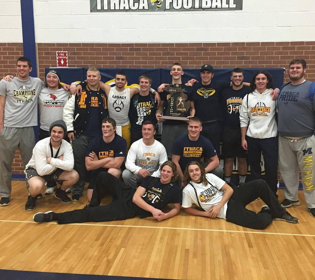 karen_ehman's tweet photo. Senior state champs!!!! 🏈🏆 #ithacayellowjackets #statechamps2015 #fridaynightlights #mhsaa… https://t.co/sFg89iN9RH) https://t.co/PfFlHZ3q6v