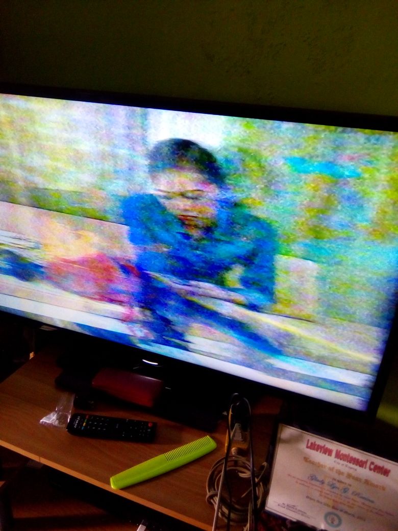 ZheLRavina's tweet photo. Kalokohan Ng DESTINY CABLE. Di Kmi MkaNood Ng KALYESERYE #ALDUBStaySTRONG https://t.co/RsSQ6vwXzi