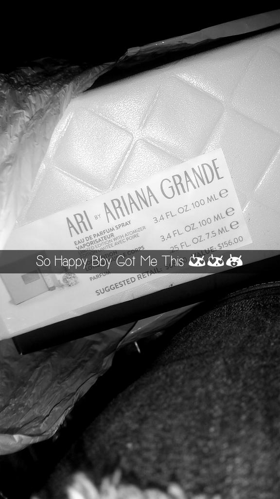 CrazzyBabees's tweet photo. So Happpppyyyyy I Finally Got It 😉😍 #AriByArianaGrande @ArianaGrande https://t.co/4O0GXYSoId