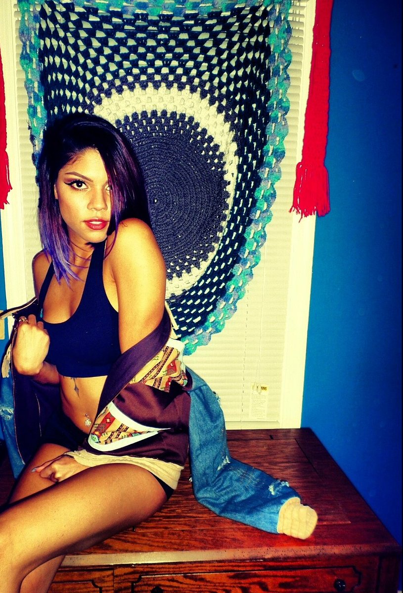 PettisTony's tweet photo. "The Native Angel" #Nativeco xoxo https://t.co/NfjYSAebEn