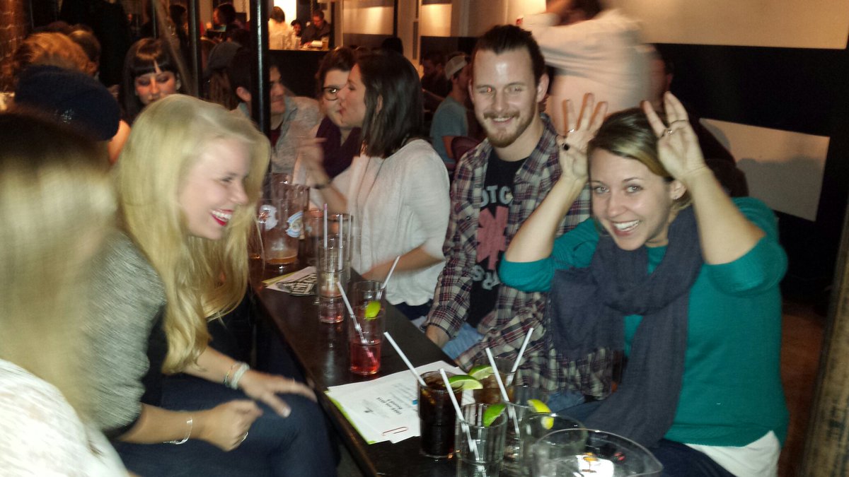 cc_nb's tweet image. #TREEvia night