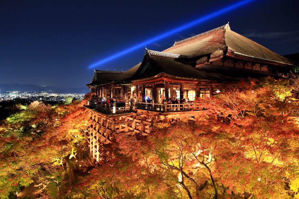 新 富士山景 神気 Shinki 橋向 真 En Twitter おはようございます 遅くなりましたが 昨日の清水寺 から 夕暮れの刻 そして夜のライトアップ 人の多さでかなりしんどかったのですが 十分満足出来る撮影が楽しめました 京都 清水寺 ライトアップ T