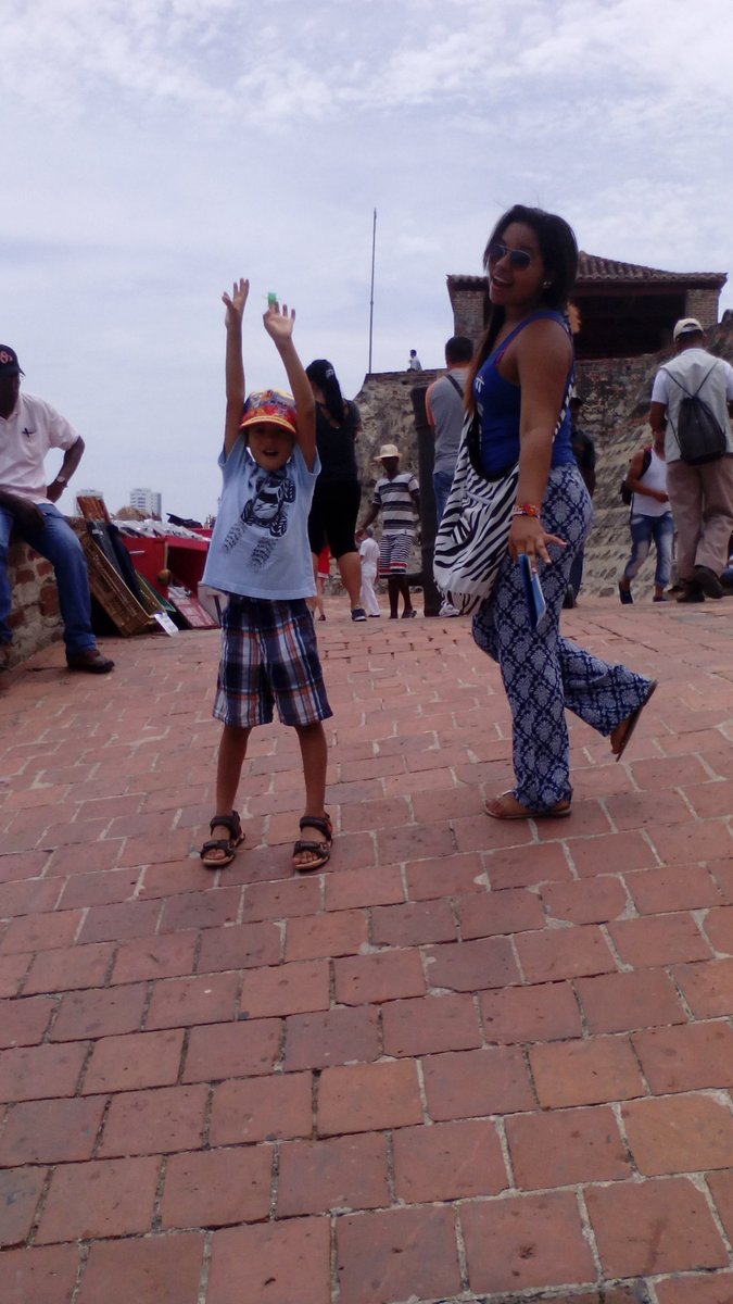yerica_figueroa's tweet photo. #viejosTiempos mi amor contigo paso los mejores momentos te amo mi amor chiquito! #wallam #EnamorateDeTi https://t.co/3PtR7n9brH