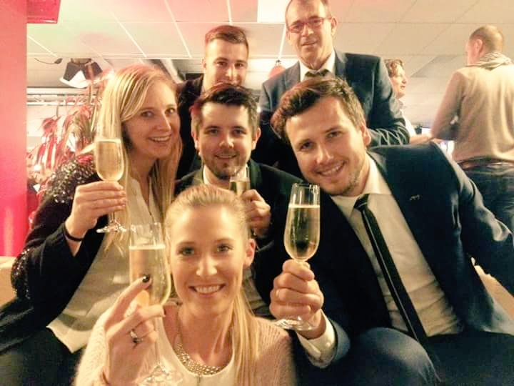 KingJazzBand's tweet photo. Altijd feest in #StudioEssevee! #zwasta https://t.co/XBuoDiMVvw