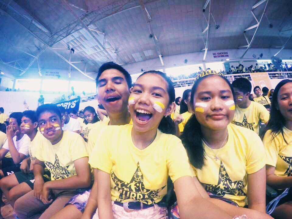 danicamxrie's tweet photo. coz u guys can't be tagged @rABbitvirata @pieyuh haha 💛
#sportsfest2015 next year naman 🤘🏻 https://t.co/zeJ2fE8RBz