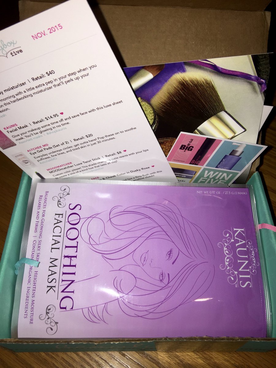 Tried_N_Tru's tweet photo. #BeautyBox5 November 2015 Review is UP!
https://t.co/lH3Al6jpdS
#BB5 #BB5Fave #HonestReviews @beautybox5 #MakeUpSub https://t.co/Ow5FFFdXRJ