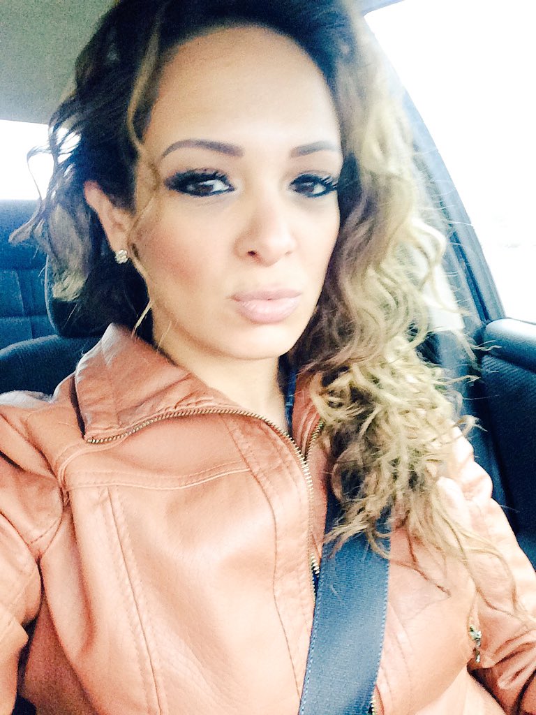 NinaZDallas's tweet photo. When you're tired AF, but keep it moving...#NZGroup https://t.co/cz4NpLhgxY