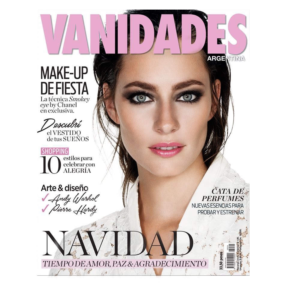 SolLevinas's tweet photo. Tapa revista @VanidadesArg make up @carolagmakeup para @CHANEL @Civilespuntocom @lulamelza https://t.co/KsIgxnvmr5