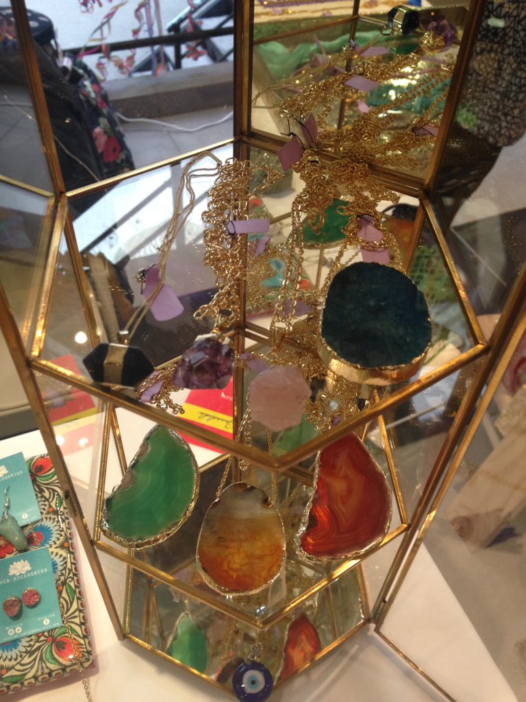 Ayca Accesorios tweet media