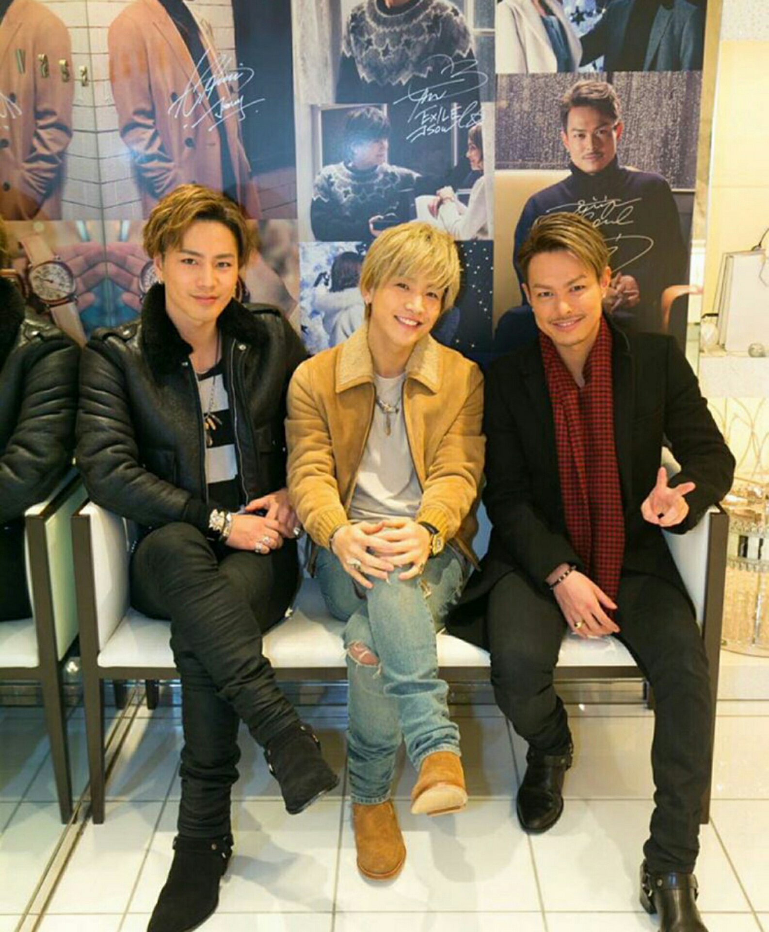 三代目 J Soul Brothers / Samantha Tiara & Samantha Thavasa