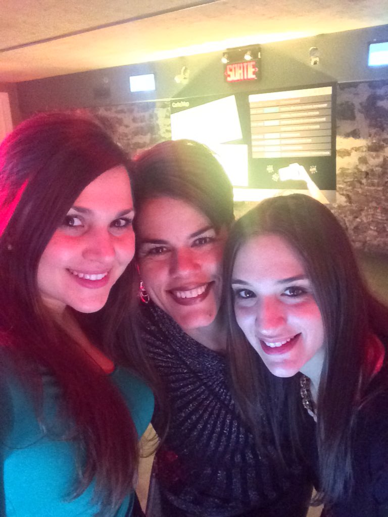 dinatsitouras's tweet photo. #eyselfiemtl https://t.co/qEf4bbpoJV