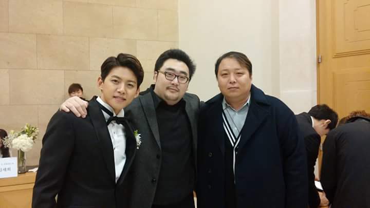 HeawenKisses's tweet photo. [Pics] 151128 Dongho the groom via Jung Hyo Shin's FB #동호 #JustinShin https://t.co/xKwSj0Xg2I https://t.co/t1YIv7ApcD