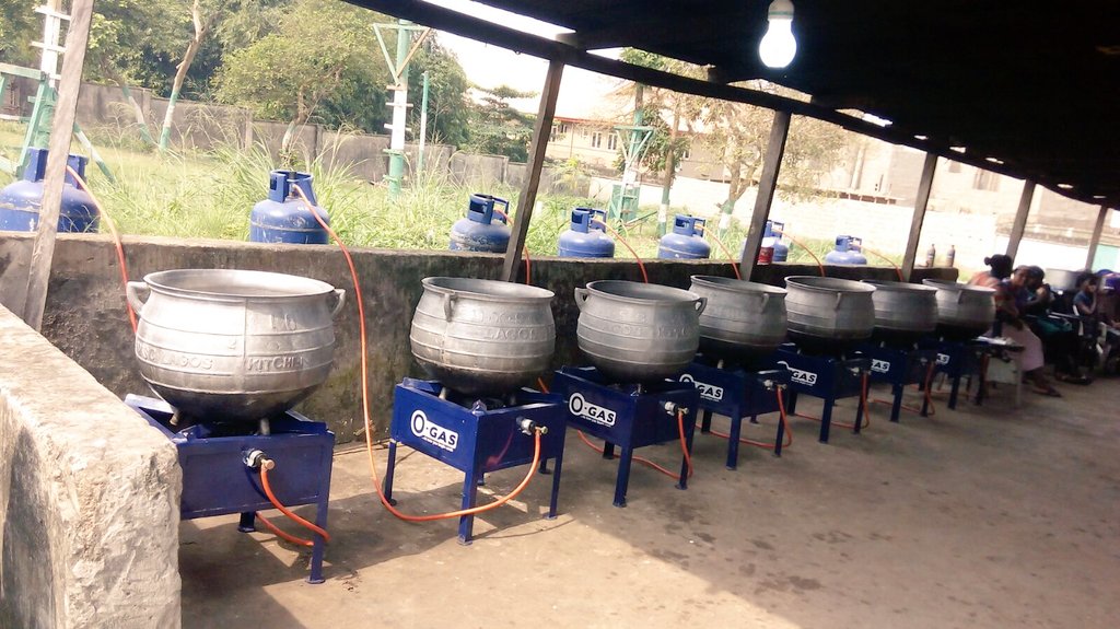 DadaTitilayo4's tweet image. 