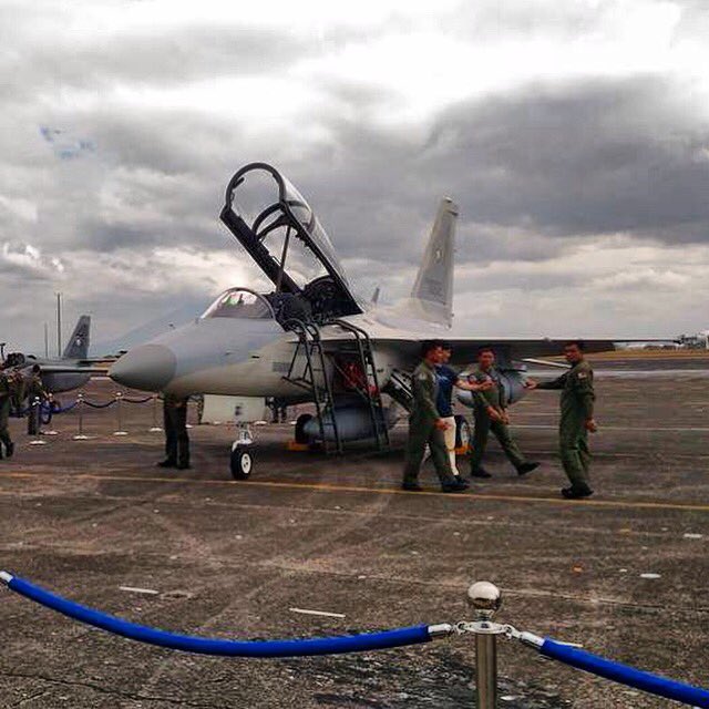 الفليبين تخطط لتسليح مقاتلاتها ال FA-50 باسلحه اسرائيليه  CU3mhnrWsAEuPfn