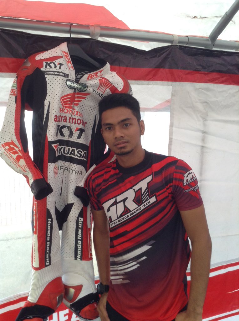 AstraMotorRacingTeam tweet media