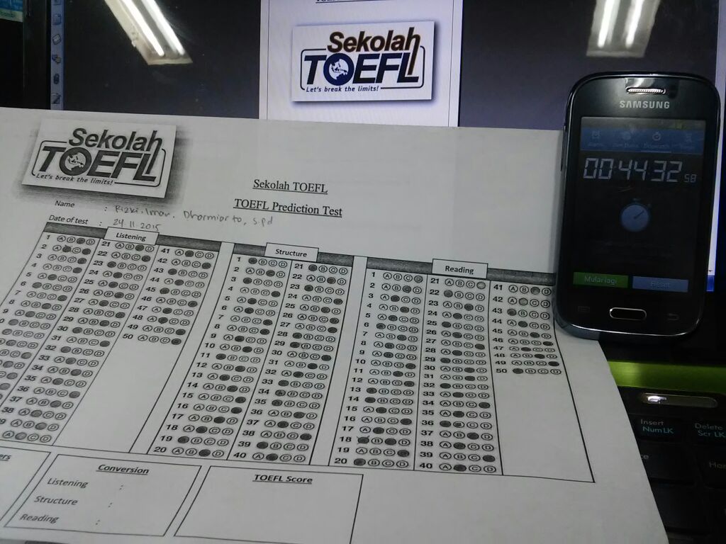 Selesai sudah prediction test toefl by <a href="/01_budi/">Budi Waluyo, Ph.D.</a> <a href="/Sekolah_TOEFL/">Sekolah TOEFL</a> . dan masih seperti kmrn mengerjakan di lab pabrik :D