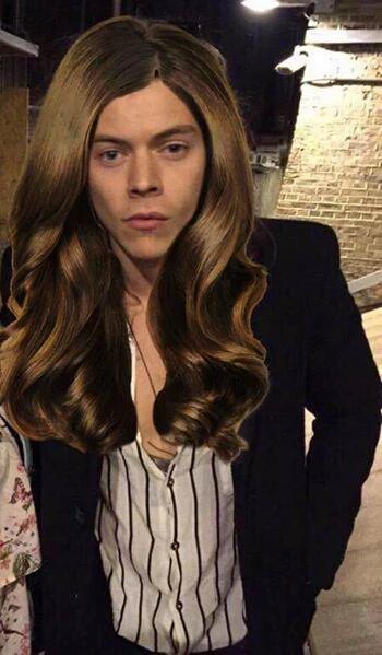lilo2789's tweet photo. I dunno why ppl think when they'll be back they will look like thiss xD
#MTVStars One Direction https://t.co/4n0PQ6r1CI