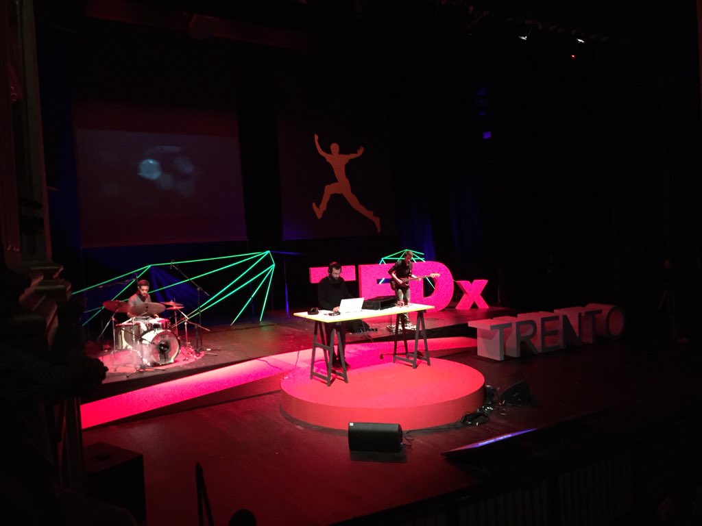 Great start @TEDxTrento with the sound of The Fabulous Beard #music #ilCoraggiodiOsare #Trento