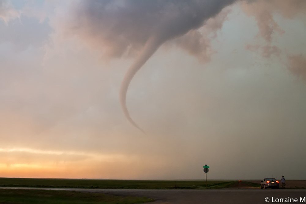 csmithchicago's tweet photo. A Storm Chasing Experience With Lorraine Mahoney https://t.co/qs5rjoCrhT https://t.co/u3WgBnJOrM