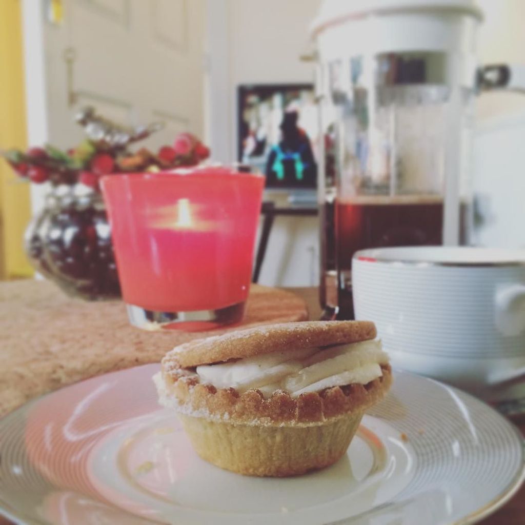falcoretweets's tweet photo. Cheeky #mincepie for breakfast from #Gadsbys at @lincscoop #ShareTheSeason it's never too early for a good mince Oh… https://t.co/zTcT2hDWeJ