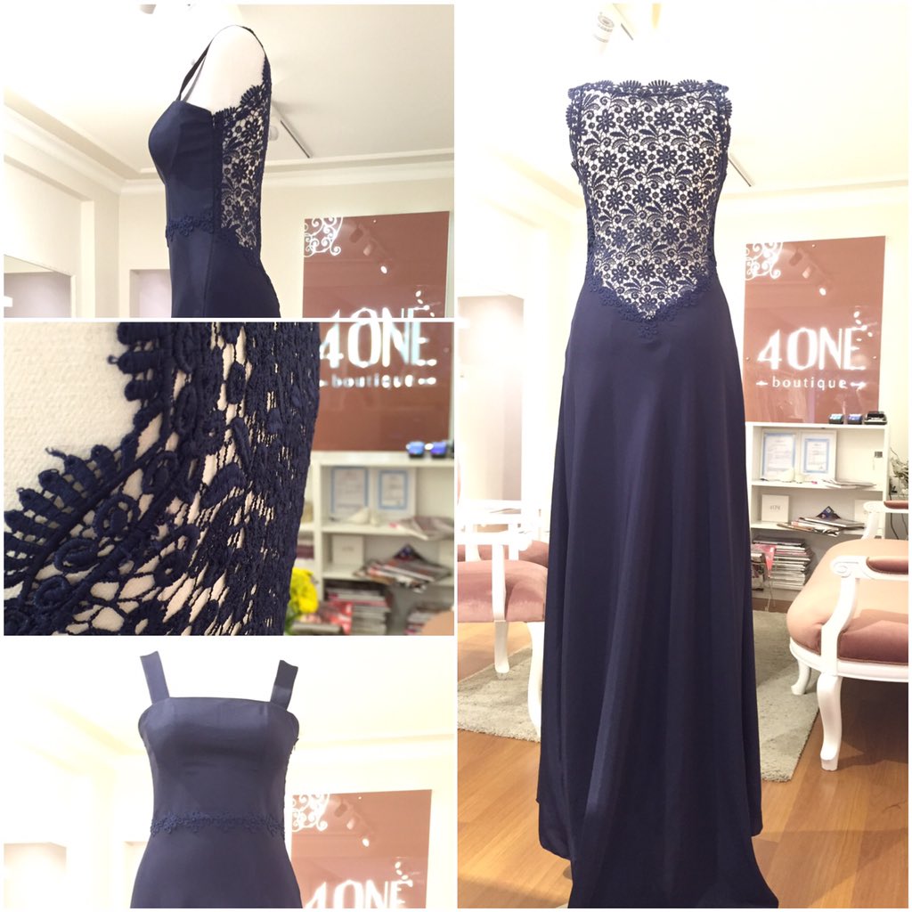 Her mevsim için.. #klasik #dantel #dekolte #classic #lace #elegant #darkblue #backless
