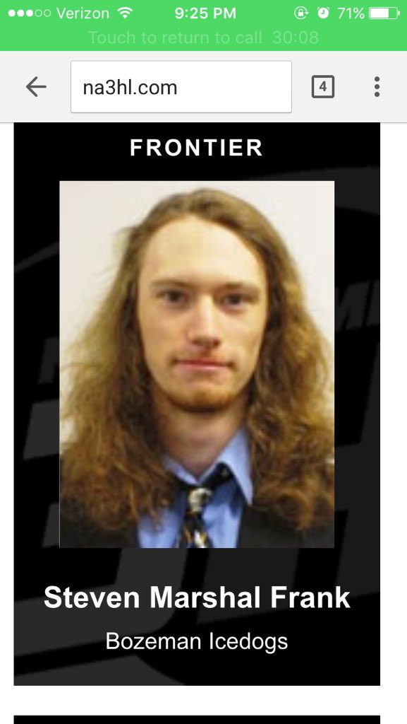 NA3HLPA's tweet photo. I'm a fan of flow/salad/mops but you have to at least try and tame your mane kid... This is unacceptable #FixYourTie https://t.co/JgBvv4bavI