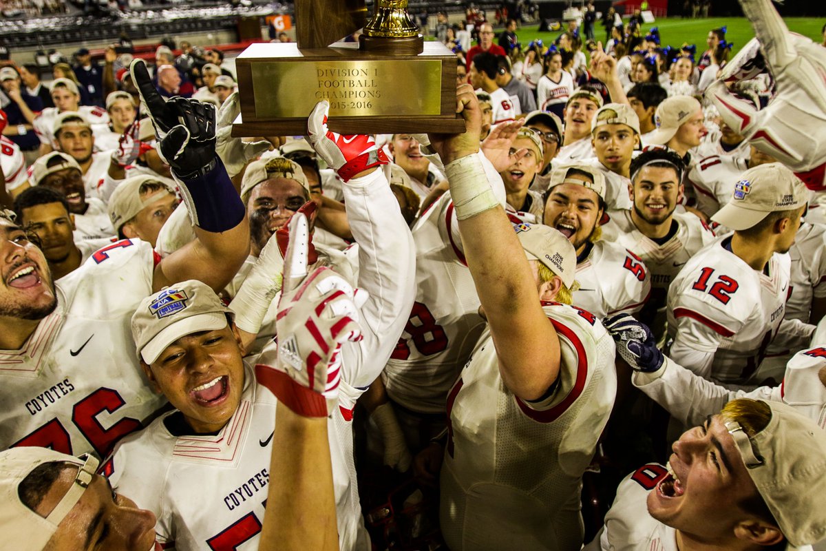 RsmithYWV's tweet image. #WestValleyPreps My long-winded sidebar: Centennial football wins one for the Westside yourwestvalley.com/westvalleyprep…