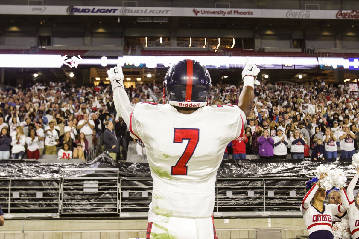 RsmithYWV's tweet image. #WestValleyPreps My long-winded sidebar: Centennial football wins one for the Westside yourwestvalley.com/westvalleyprep…