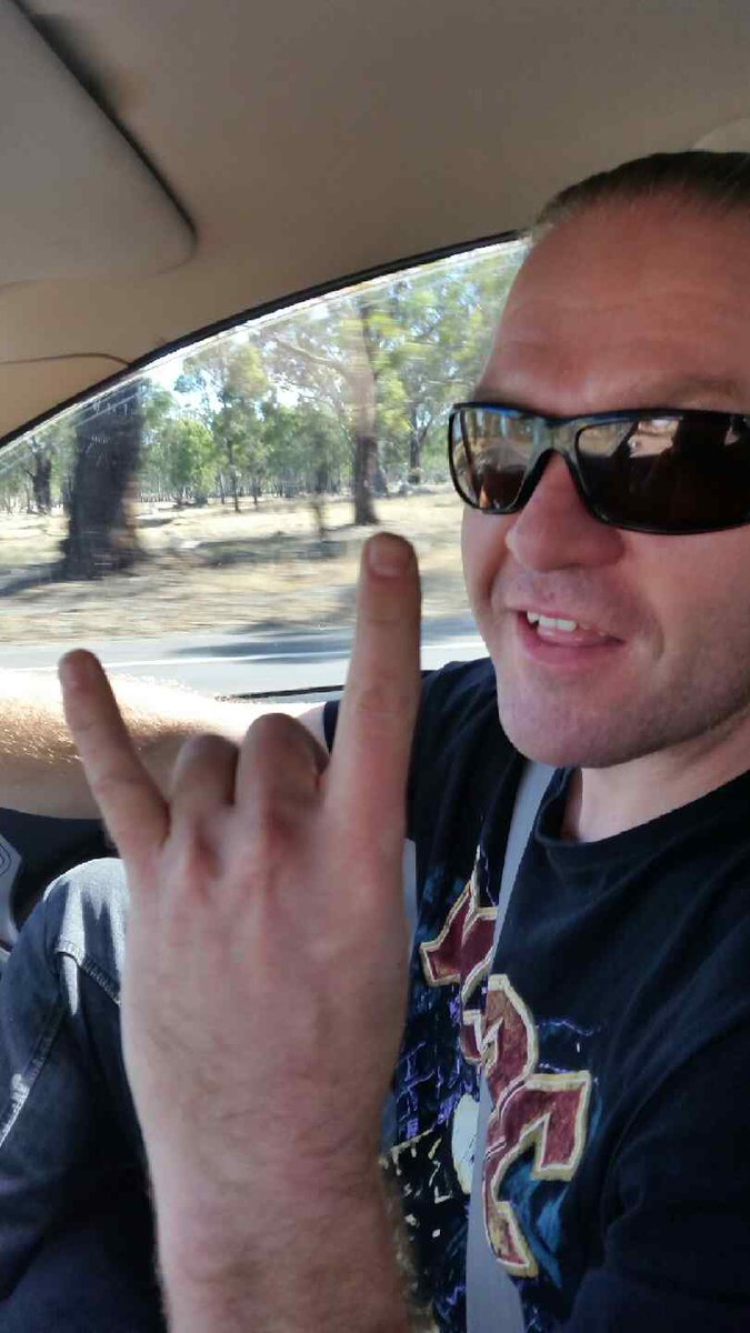 dirtyfrankmusic's tweet photo. On our way to #Melbourne to play at #ScorcherFest. #livemusic #southozmusic #bones #eppreview https://t.co/tNy8JVxf6W