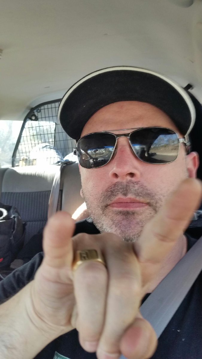 dirtyfrankmusic's tweet photo. On our way to #Melbourne to play at #ScorcherFest. #livemusic #southozmusic #bones #eppreview https://t.co/tNy8JVxf6W