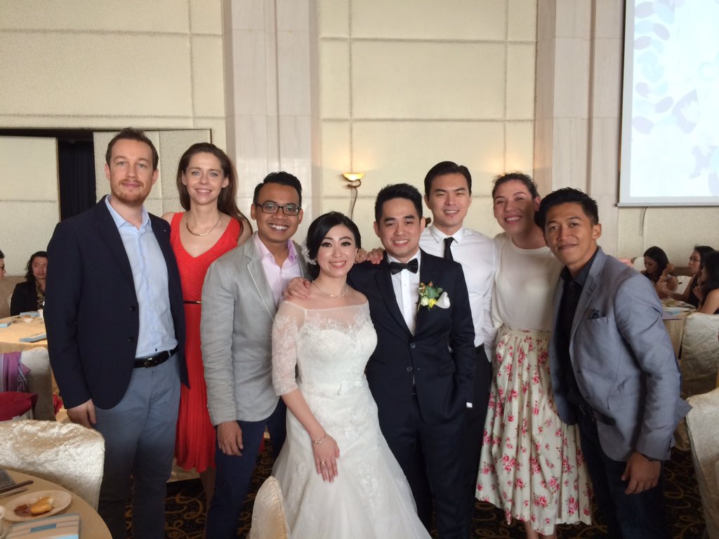 justmaul's tweet image. Congrats Andrew and Steffi! Selamat menempuh hidup baru! 😊 ~ @lyk