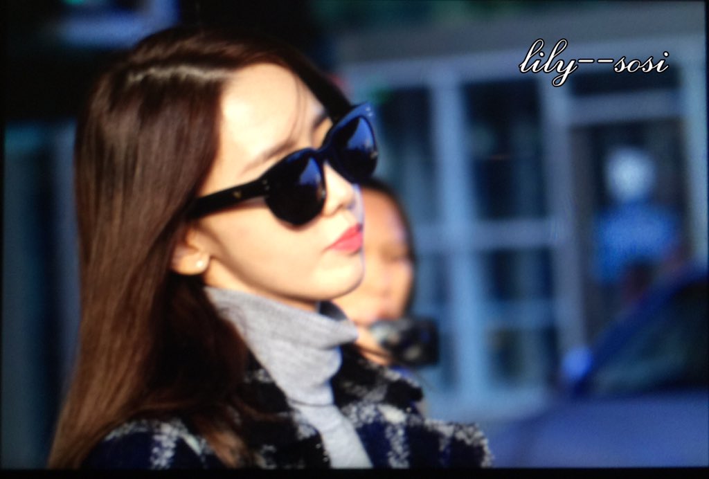 [PIC][28-11-2015]YoonA trở về Hàn Quốc vào chiều nay CU4X21CUcAEJOgS